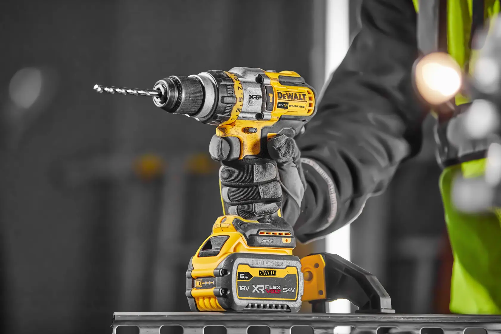 Trapano avvitatore a percussione XRP 18V XR FLEXVOLT ADVANTAGE (Corpo macchina in TSTAK)