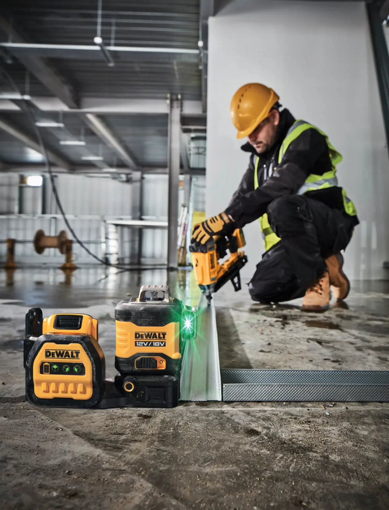 Laser multilinea raggio verde 12V / 18V XR 3 X 360 - Senza batterie e caricabatterie