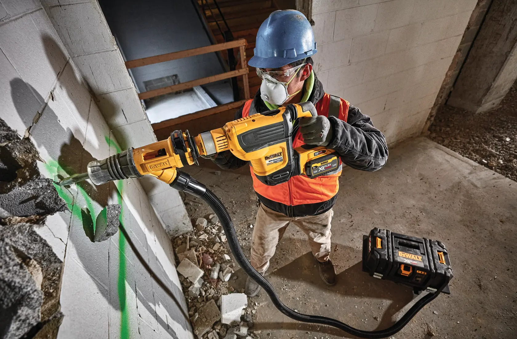 Martello Demo-perforatore 45mm 10.5J XR Flexvolt 54V (in valigetta senza batterie e caricbatteria)