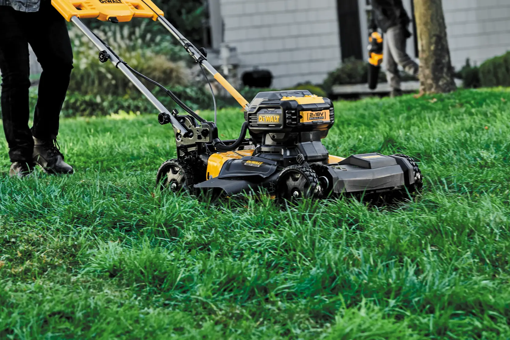 Falciatrice semovente 2 X 18V XR - Unità nuda