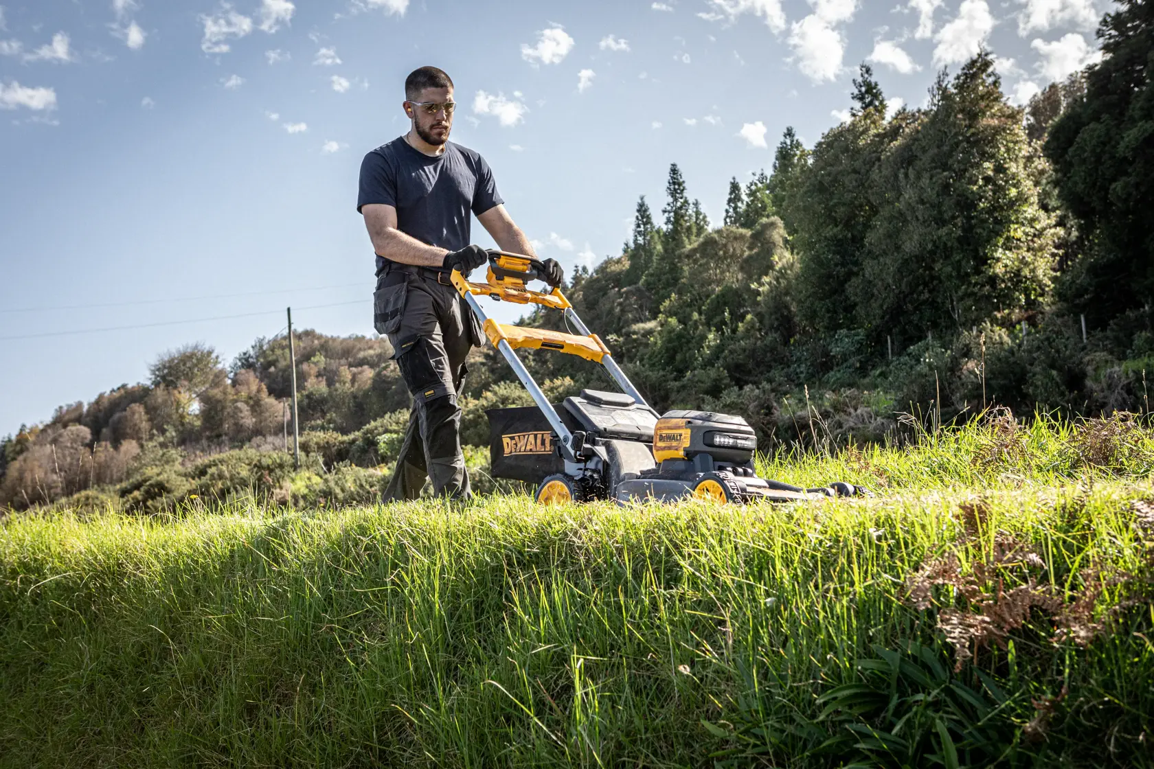 Rasaerba semovente 2x54V Flexvolt (Corpo Macchina)