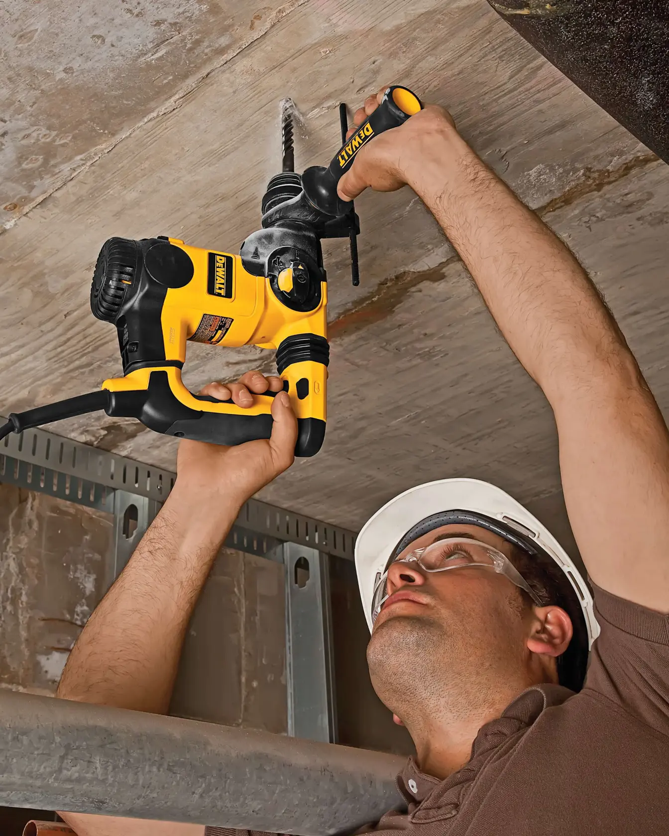 DEWALT® ELITE SERIES™ SDS Plus 14mm x 260mm Full Head Carbide 4-Cutter Drill